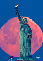 Supermoon over Statue of Liberty -Brooklyn-10-2