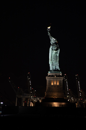 Statue of Liberty with Saturn & Jupiter in Conjunction-1
